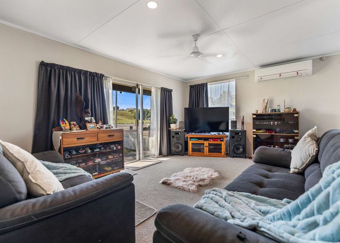 For sale 213a Tuhikaramea Road, Dinsdale, Dinsdale, Hamilton, Waikato