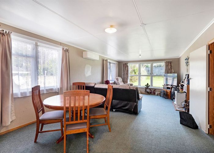 Free property data for 1 Emere Place, Meremere homes.co.nz