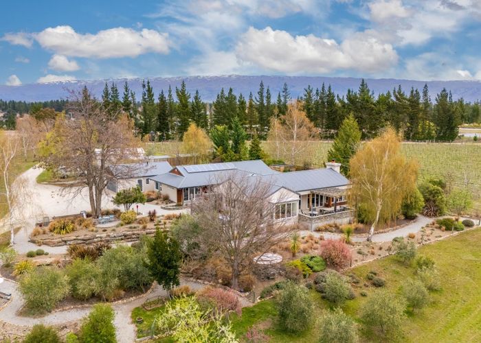For sale 236 Letts Gully Road, Alexandra, Central Otago, Otago