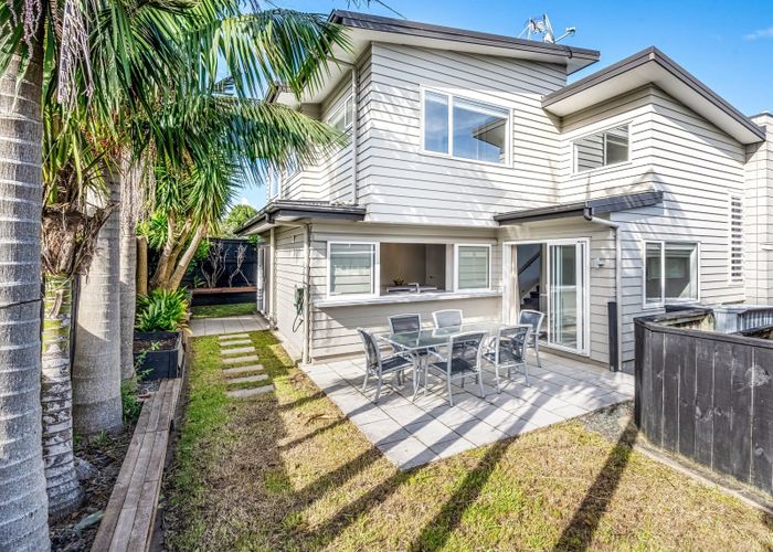 Free property data for 1 Cosy Place, Howick, Auckland homes.co.nz