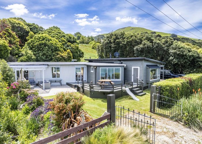 For sale 782 Wainui Main Road, Wainui, Banks Peninsula, Canterbury homes.co.nz