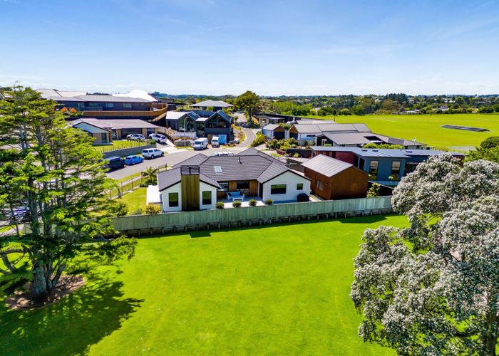 Recently sold 6 Francis Douglas Drive, Westown, New Plymouth homes