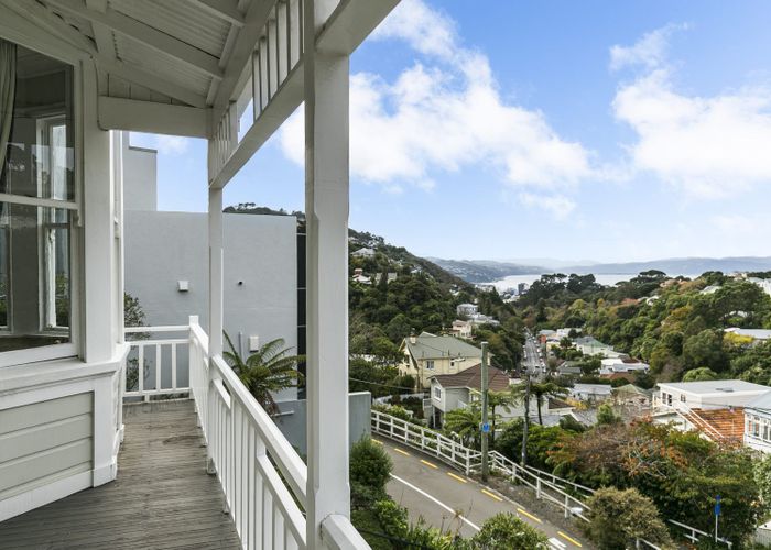 Free property data for 1 Northland Road, Northland, Wellington homes