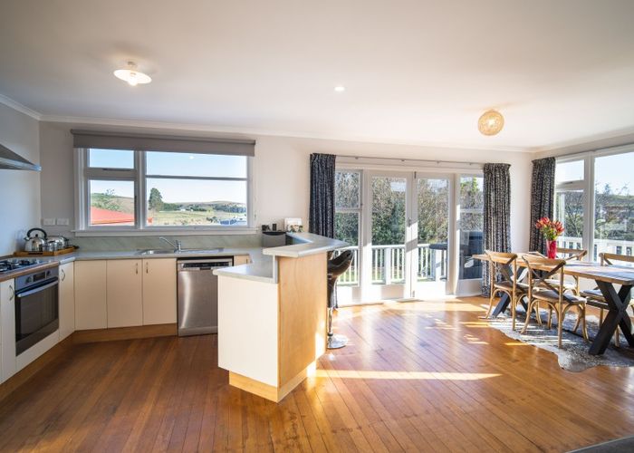 Free property data for 7 Percy Street, Weston, Oamaru homes.co.nz