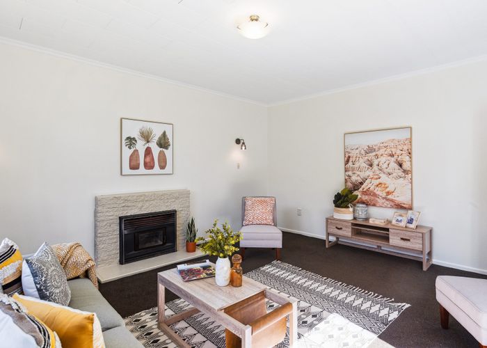 For rent 93 Wellington Road, Paekakariki, Kapiti Coast, Wellington