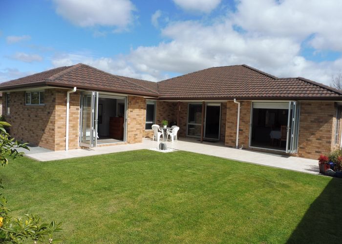 Free property data for 51 Ashmore Crescent, Warkworth, Warkworth