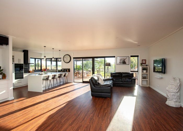 For sale 102 Huirau Road, Turua, Hauraki, Waikato homes.co.nz