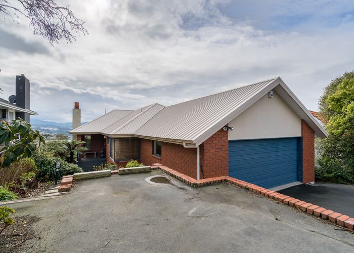 Free property data for 6 Earls Road, Saint Clair, Dunedin homes.co.nz