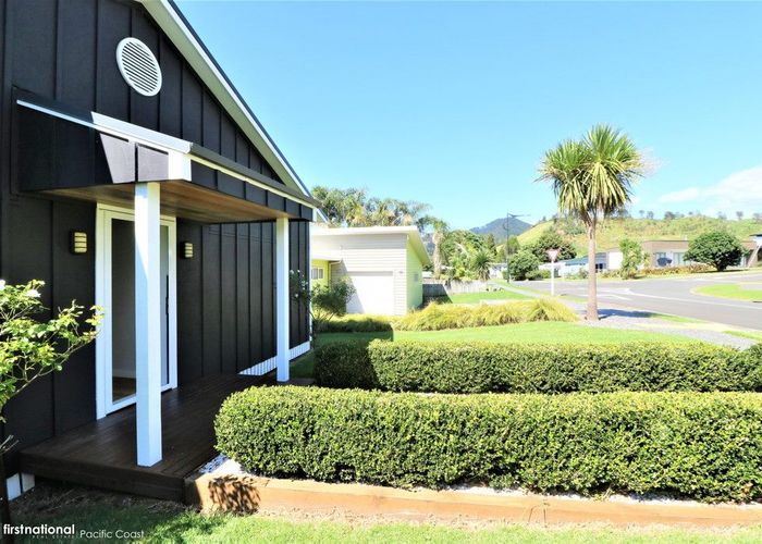 Free property data for 15 Dolphin Drive, Whiritoa homes.co.nz