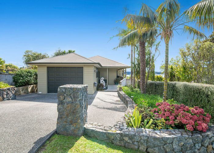 Recently sold 3 Woodlands Avenue, Snells Beach, Snells Beach homes