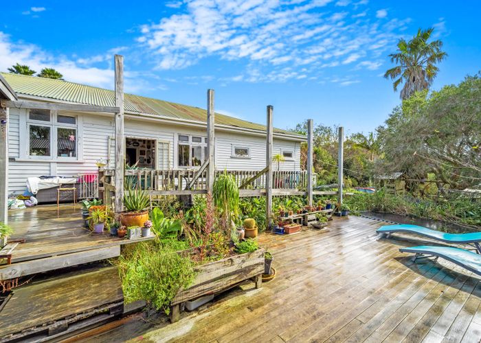 For sale 19 Pakiri Road, Leigh, Rodney, Auckland homes.co.nz