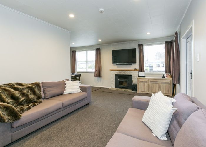 Free property data for 33 Upham Street, Havelock North homes.co.nz