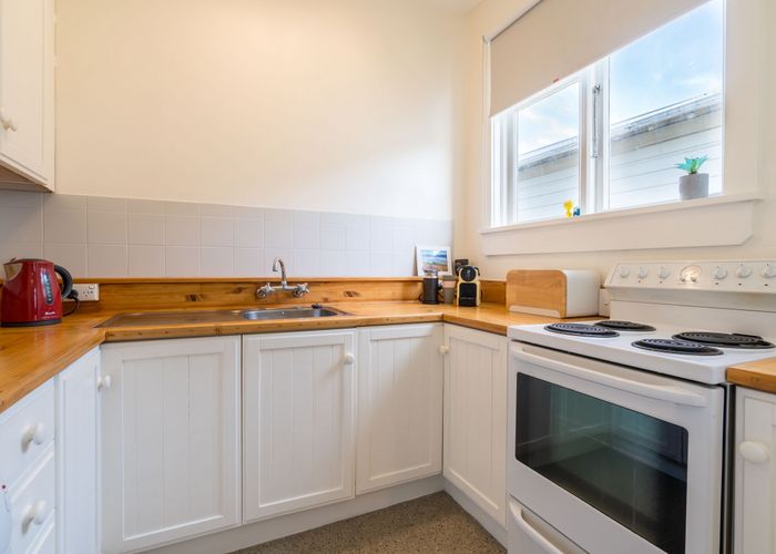 Free property data for 11 Corunna Street, Saint Kilda, Dunedin homes