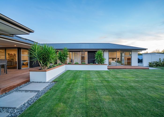 Free property data for 17 Wallace Crescent, Prebbleton homes.co.nz