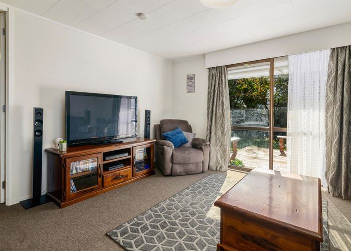 Free property data for 6 Harris Street, Ngongotaha, Rotorua homes.co.nz