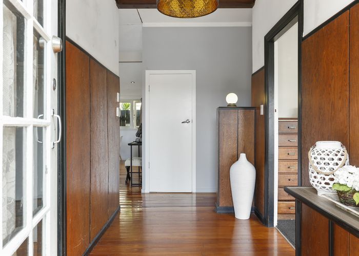 Free property data for 9 Ferndale Road, Mount Wellington, Auckland