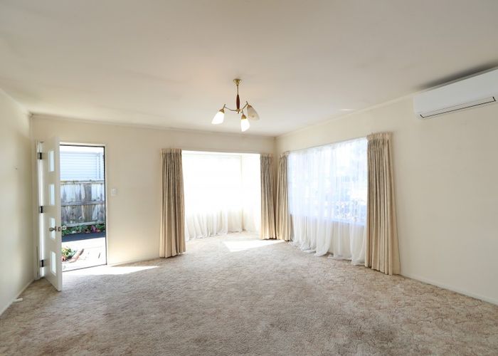 Free property data for 1/910 Willowpark Road North, Mayfair, Hastings