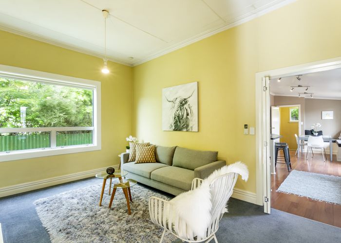 Free property data for 104 Argyle Street, Mosgiel homes.co.nz