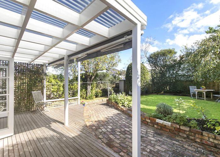 Free property data for 15 Bayfield Road, Ponsonby, Auckland homes.co.nz