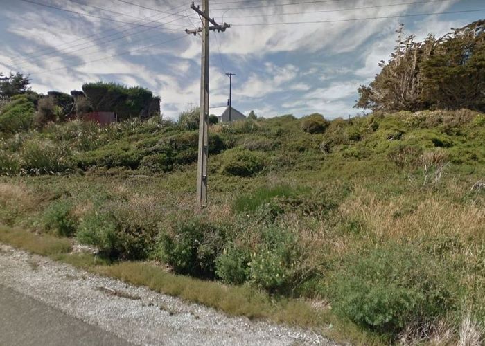 Free property data for 35 Neva Street, Fortrose homes.co.nz