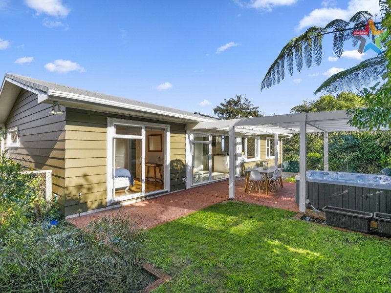 For sale 14 Pomare Road, Tirohanga, Lower Hutt homes.co.nz