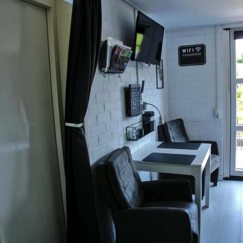 Emmen bed and breakfast Unique offers via Hotels.nl.