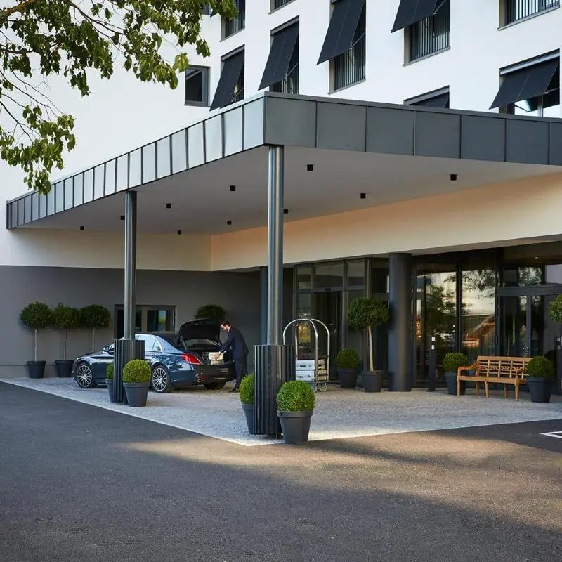 Infinity Hotel & Conference Resort Munich Unieke aanbiedingen via