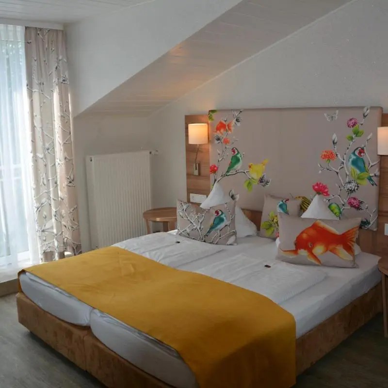 Alpina Hotel Unieke aanbiedingen via Hotels.nl.