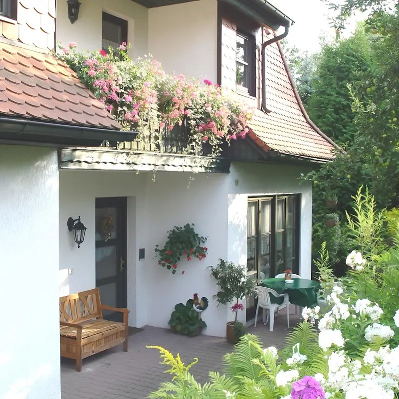 Ferienwohnungen Elsterblick Unique offers via Hotels.nl.