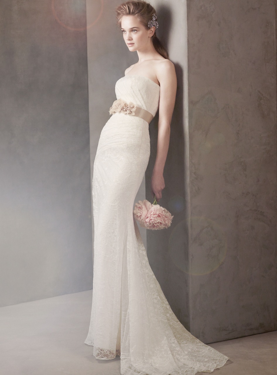 Jen Aniston Wedding Dress And The Wedding Dress Deathmatch Winner Is