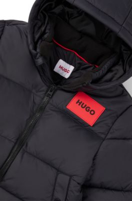 HUGO Kids' waterrepellent puffer jacket with red logo label