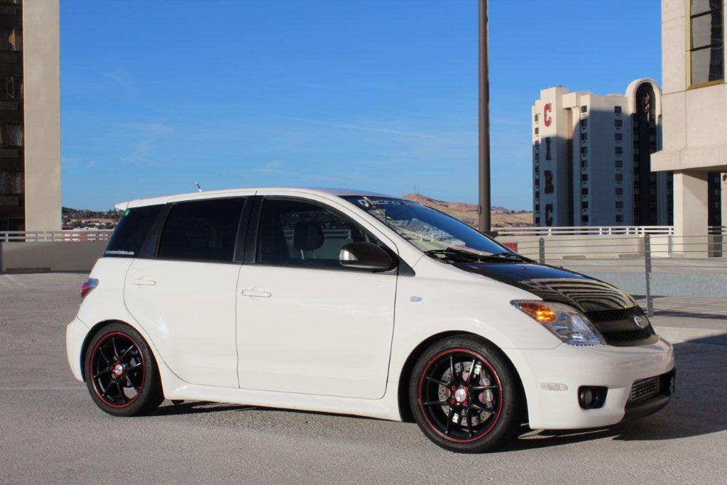 Scion xA Trackstar Gallery Wheel and Tire Designs