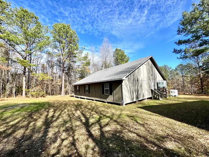 2014 Liberty Road, Roxie, Mississippi