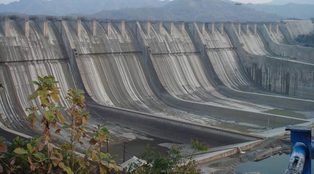 Narmada dam power generation begins as water level crosses 130 metres