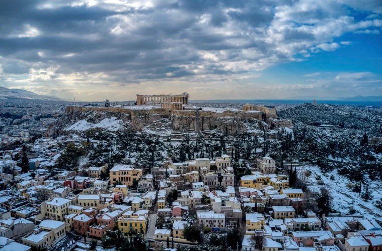 Winter wonderland Photos of Athens covered in a blanket of snow wows