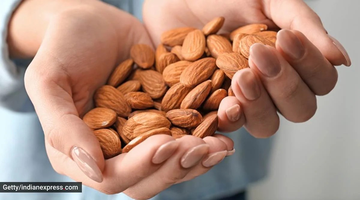 Does eating almonds improve blood glucose, cholesterol in young people