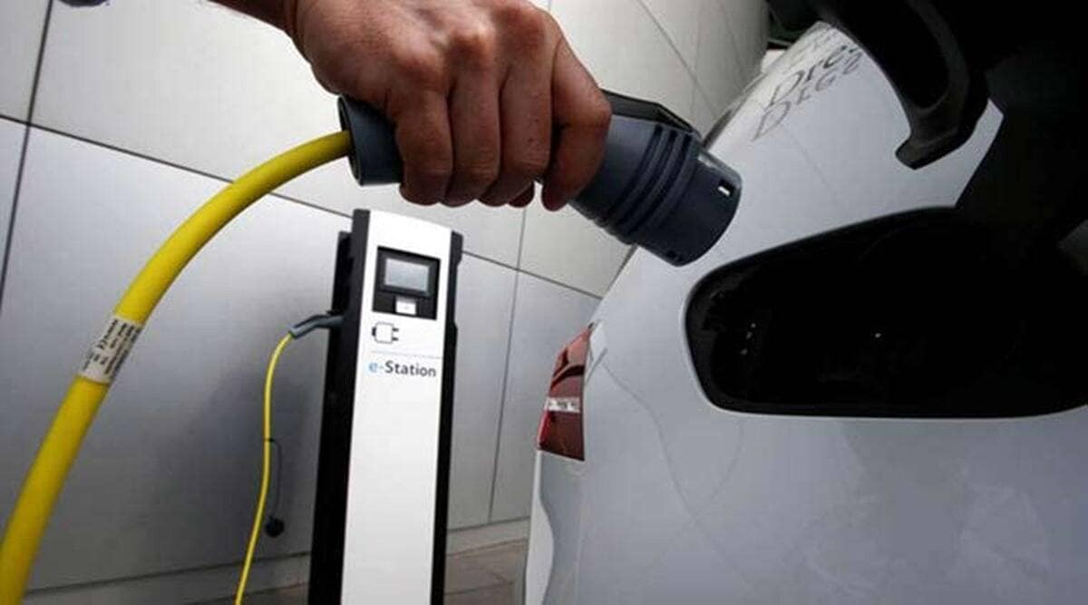 Bengaluru firm to set up 200 charging stations in city within six