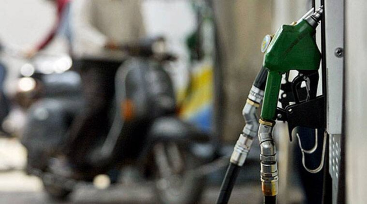 Minister goes to fill petrol, gets Surat pump sealed for ‘cheating on quantity’ Surat News