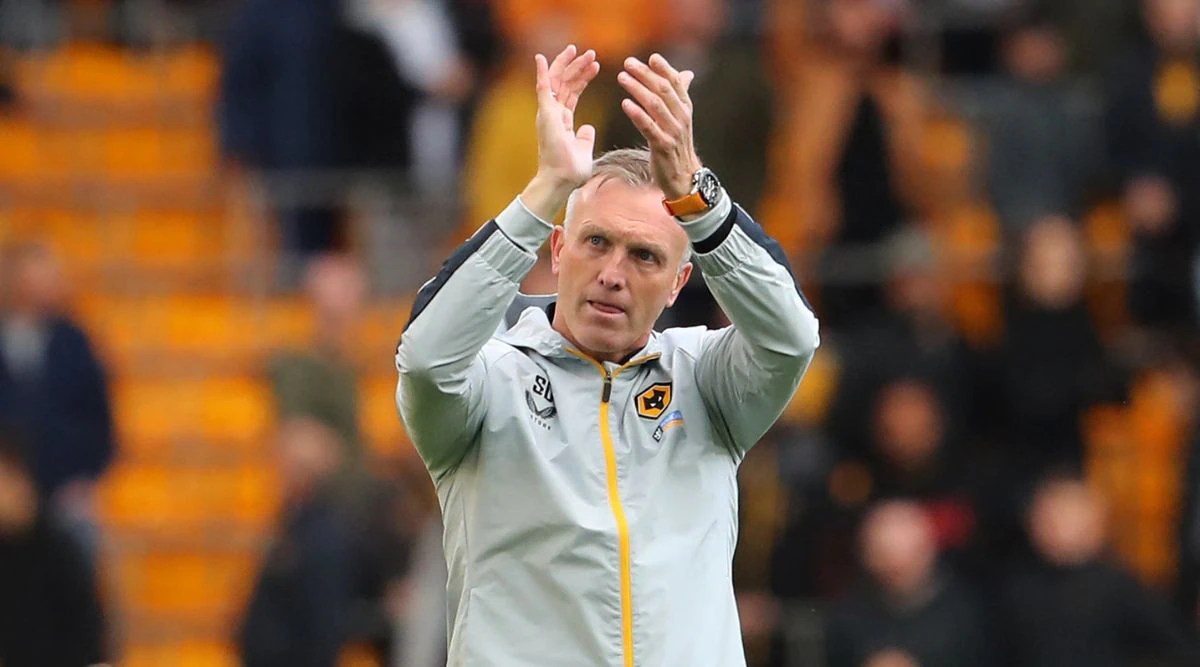 Wolves interim manager Davis to stay on until end of year Football