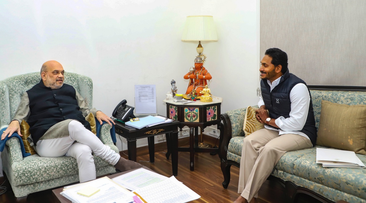 AP CM meets Amit Shah, pitches for National Forensic Sciences