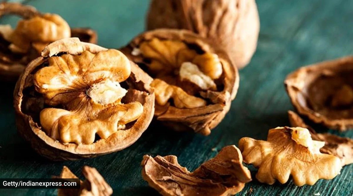 Do not throw away walnut shells, here’s all that you can do with this