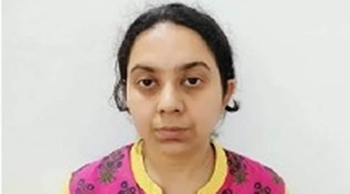 Bengaluru woman kills mother, walks into police station with body