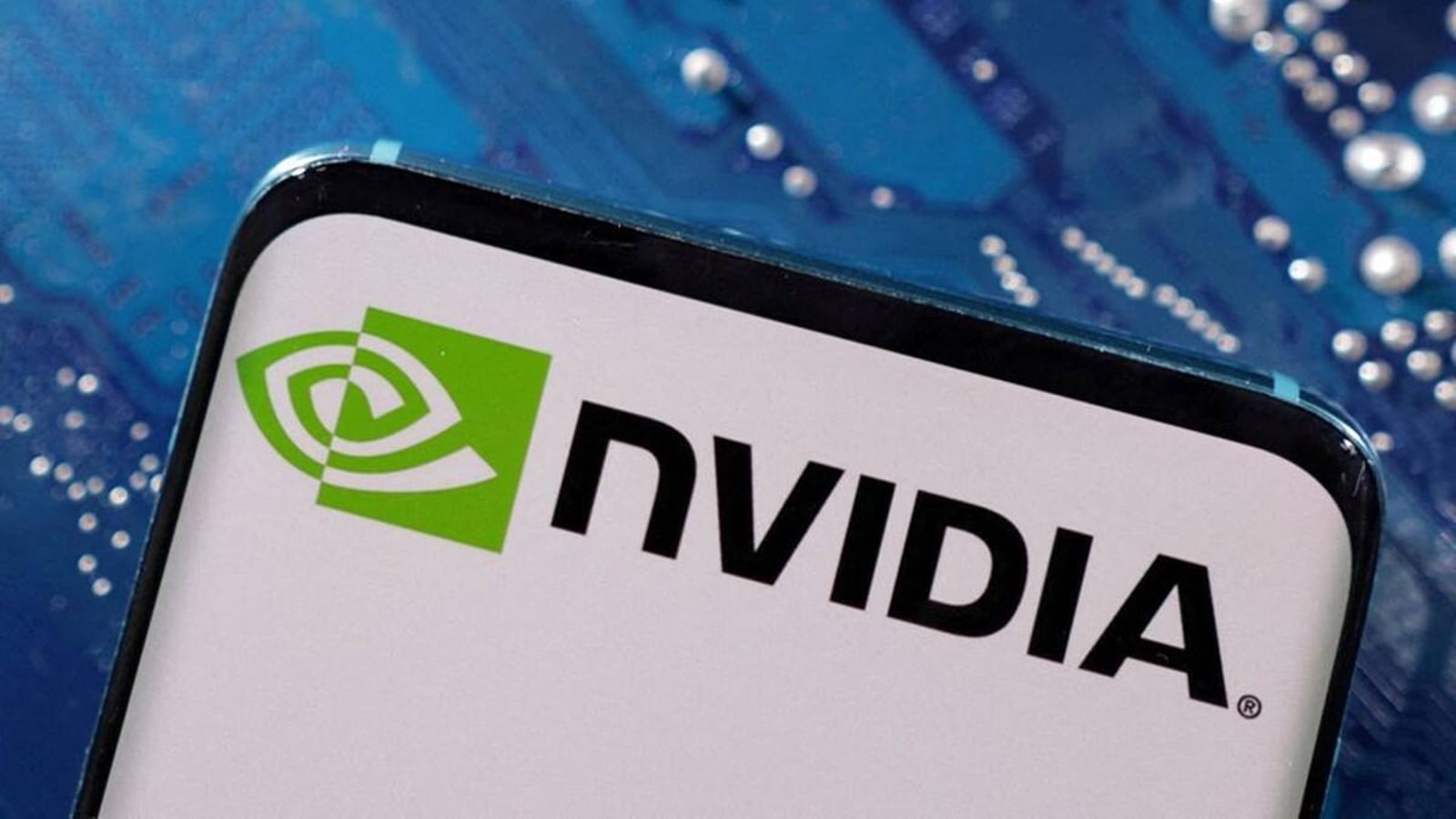 Nvidia to make Armbased PC chips in major new challenge to Intel