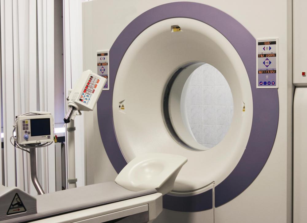 What Is an Enhanced CT Scan? (with pictures)