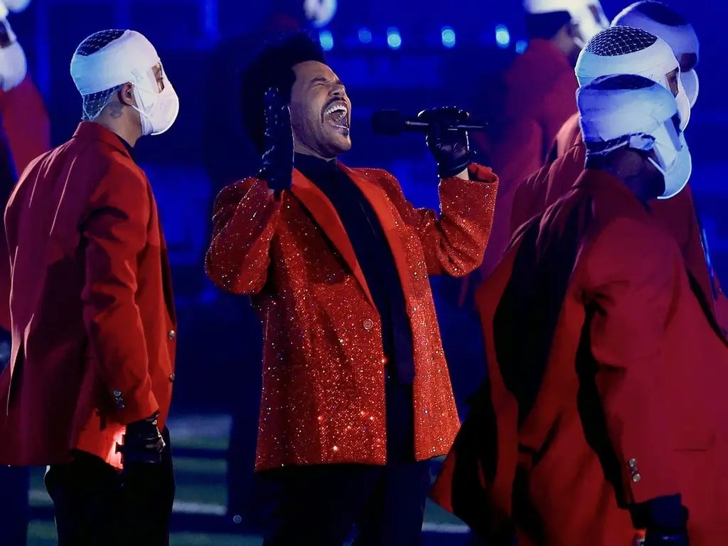 Super Bowl halftime show review The Weeknd unites a…