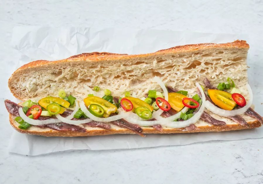 Israeli noshery Sherry Herring opens in NYC without…