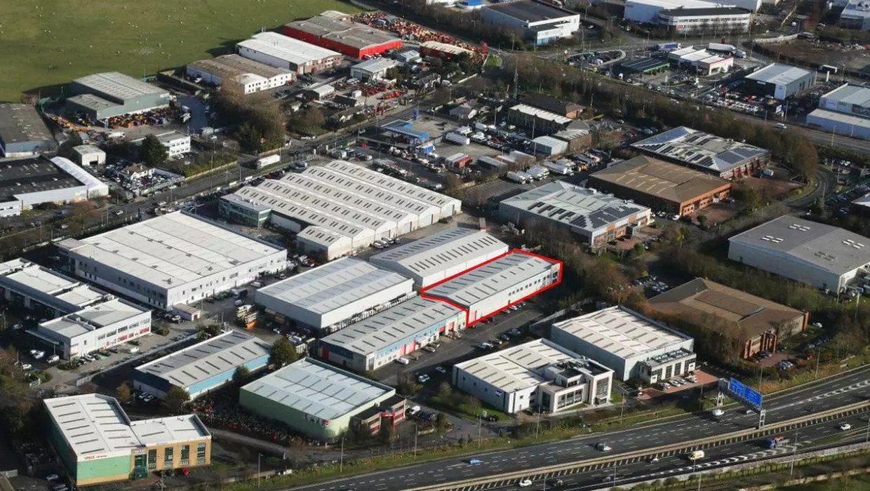 Receiver offers Ballymount warehouse for €3.25m guide