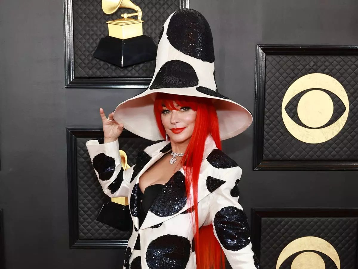 Shania Twain fans react to singer’s ‘Cruella De Vil’…