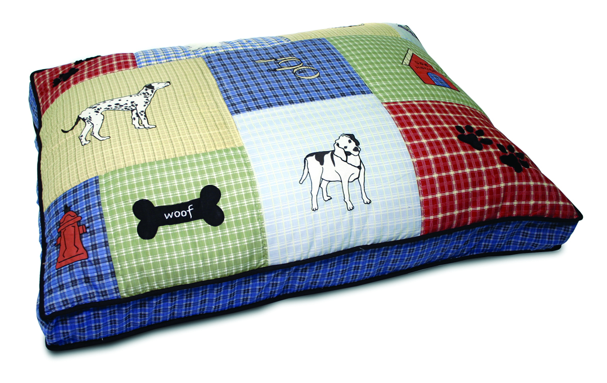 Petmate IncBedsClassic Dog Applique Gusseted Bed Multi Colored