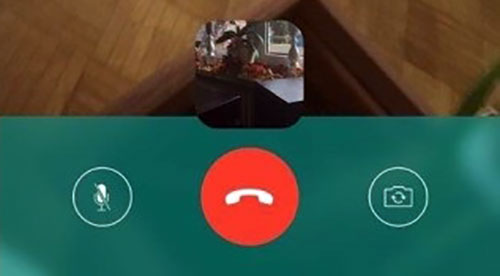 WhatsApp testet Videoanrufe. Video zeigt randloses iPhone 7 ›